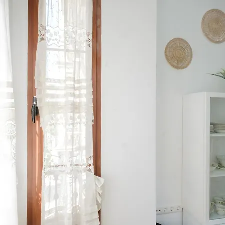 - Avda La Costa Gijon