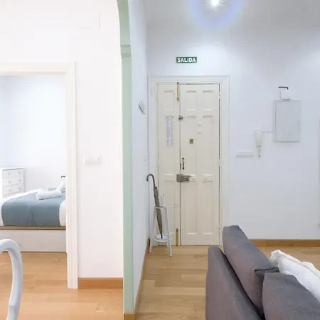 - Avda La Costa * Gijon