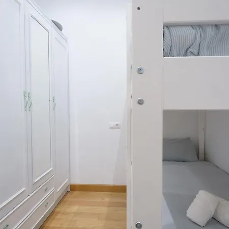 Apartment - Avda La Costa