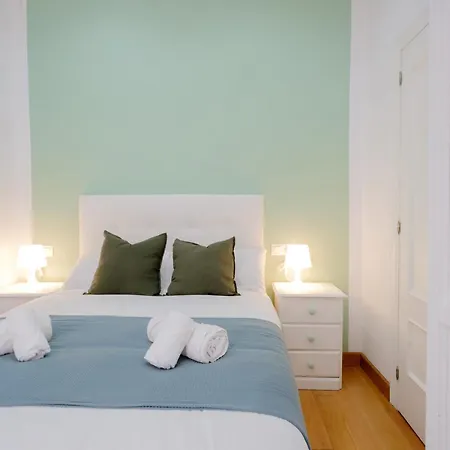 - Avda La Costa Gijon