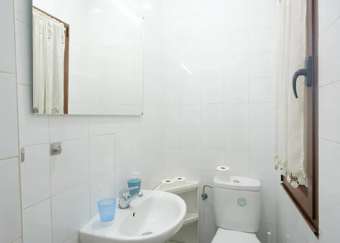 - Avda La Costa Apartment