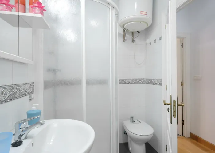 Apartment - Avda La Costa *